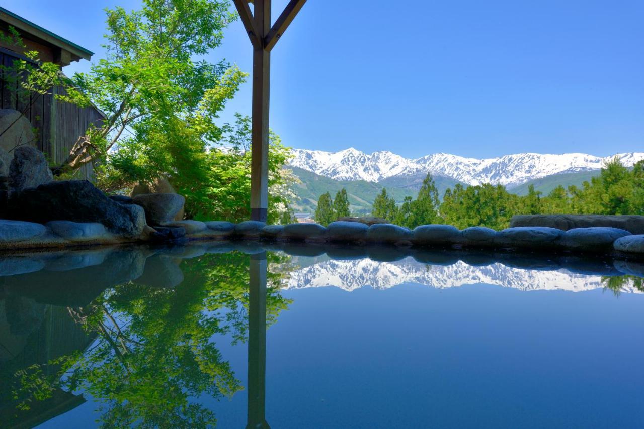 Hakuba Highland Hotel Exterior photo