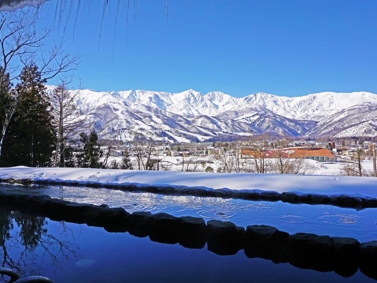 Hakuba Highland Hotel Exterior photo